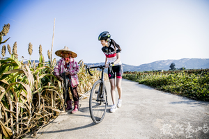 藝起尋風 遊樂金沙 單車穿越高粱田 微醺穿越沙尾八卦老街