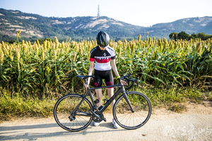 藝起尋風 遊樂金沙 單車穿越高粱田 微醺穿越沙尾八卦老街