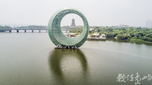 廈門集美月光杯航拍環繞穿越之紀錄