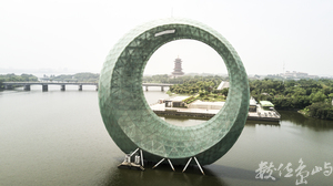 廈門集美月光杯航拍環繞穿越之紀錄