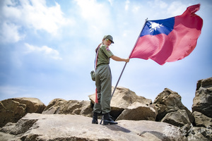 心中有國旗 愛到最高點（金門海戰車）