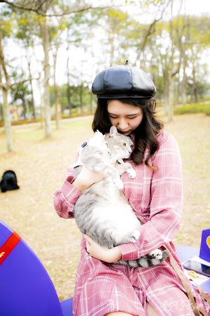 金門林務所女網紅男鮮肉打卡心熱點之歡樂搖滾搖搖馬