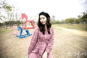 金門林務所女網紅男鮮肉打卡心熱點之歡樂搖滾搖搖馬