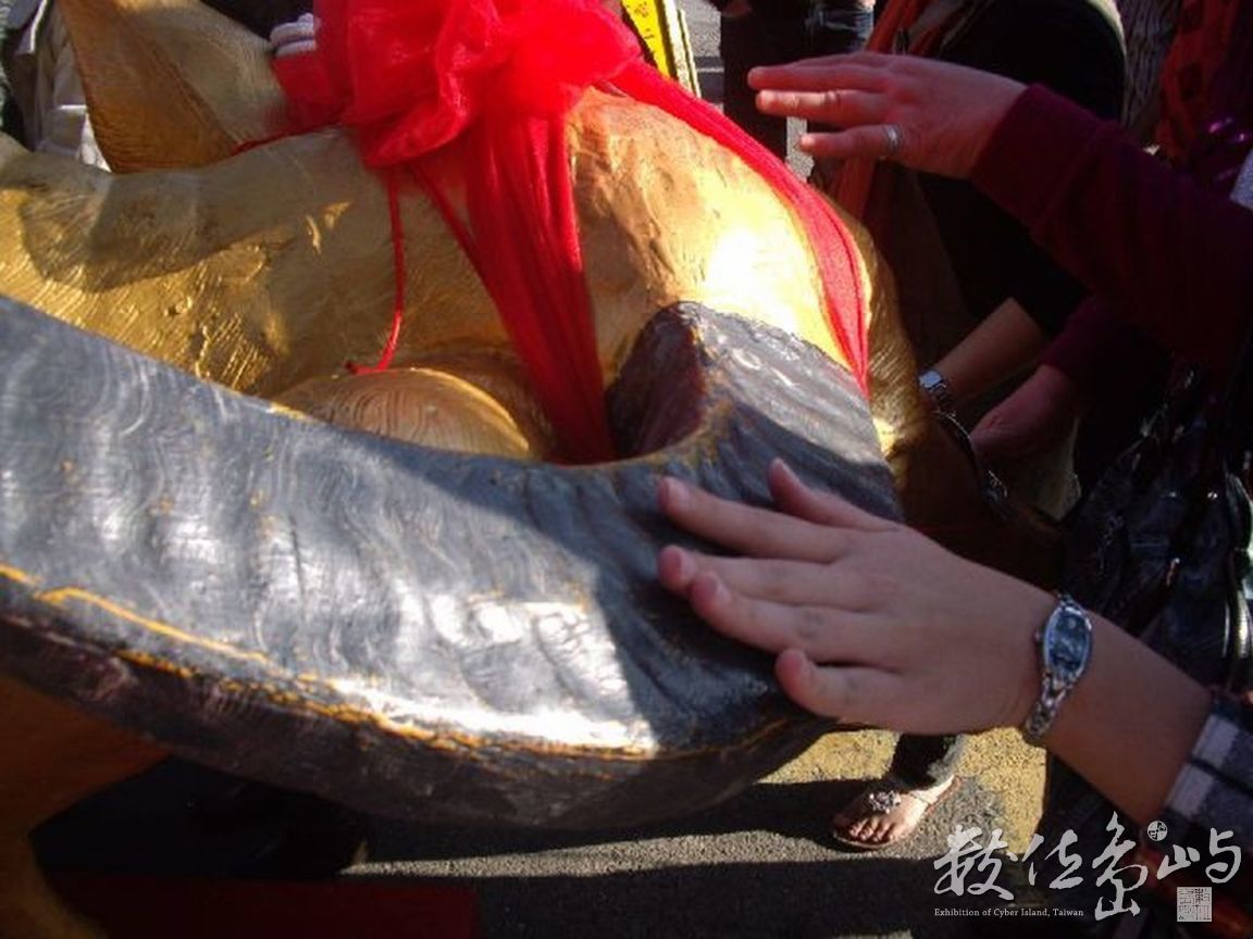 嘉義縣東石鄉－摸春牛