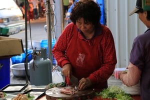 〈廚娘〉圖、文／阿凱　CC│BY-NC-SA