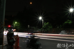 ·城市·光影·穿梭·