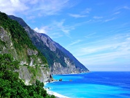 〈崖〉圖、文／春日