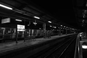 車站的夜