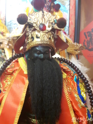副壇主拍公廟