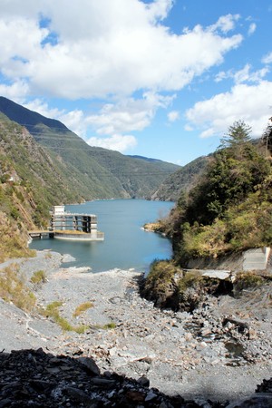看似美麗的寶島