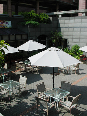 高雄的冬季炎陽