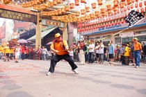 彰化縣鹿港鎮-霸氣黑令旗