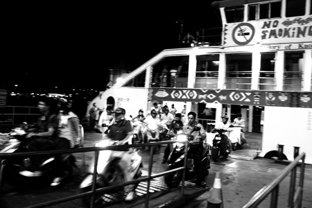 海島人─產業與人文