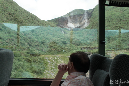 尋找島嶼台灣的龍貓公車