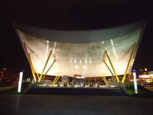 高捷中央公園站