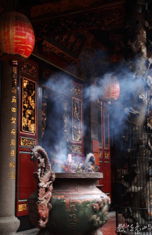 保安宮印象-金盘輝映(陳旺展/2013年攝影)