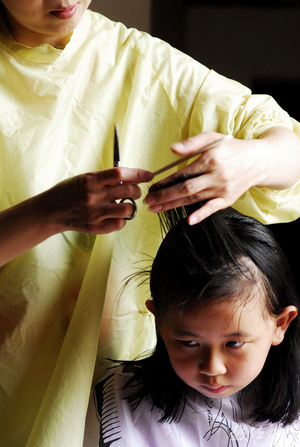 新移民的剪髮記