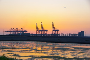 新北市八里區─ 台北港