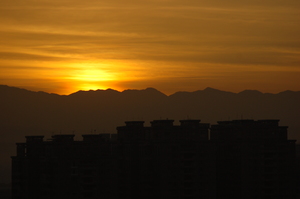 台南市永康區─朝陽剪影