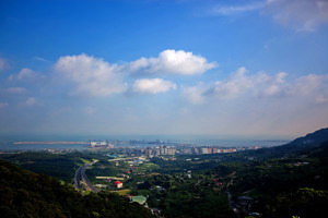 俯瞰台北港之美