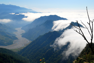 苗栗縣大湖鄉－馬那邦山雲瀑