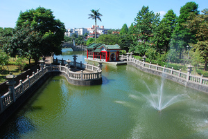 新北市林口區--竹林寺噴水池