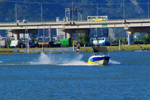 新北市蘆洲區─疏洪蘆堤公園 