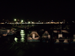 新北市八里區─夜船