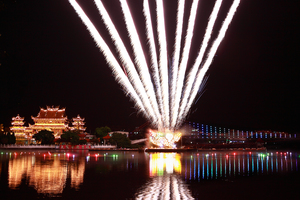 桃園縣龍潭鄉-龍潭大池煙火