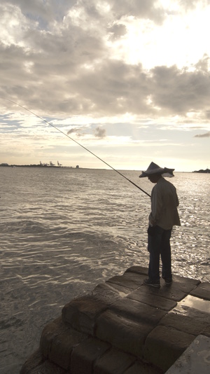 新北市淡水區－釣魚人