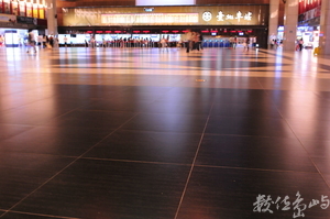 台北市中正區  匆匆走過