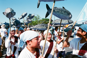 產業與人文組_林宜靜_03_南方澳鯖魚祭遊行