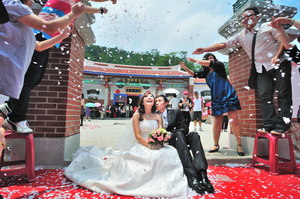 苗栗縣銅鑼鄉-桐花新娘