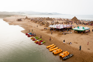 新北市貢寮區-石雕藝術人潮