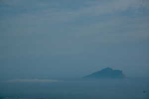 遠望龜山島