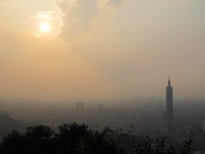 九五峰看台北101