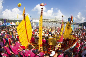 2012媽祖勇渡日月潭