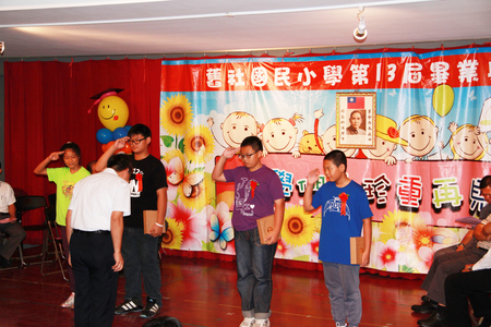 2012舊社國小六仁畢業典禮