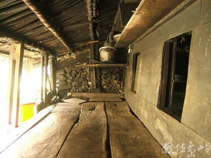 蘭嶼地下屋走廊