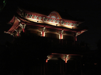 建築百景