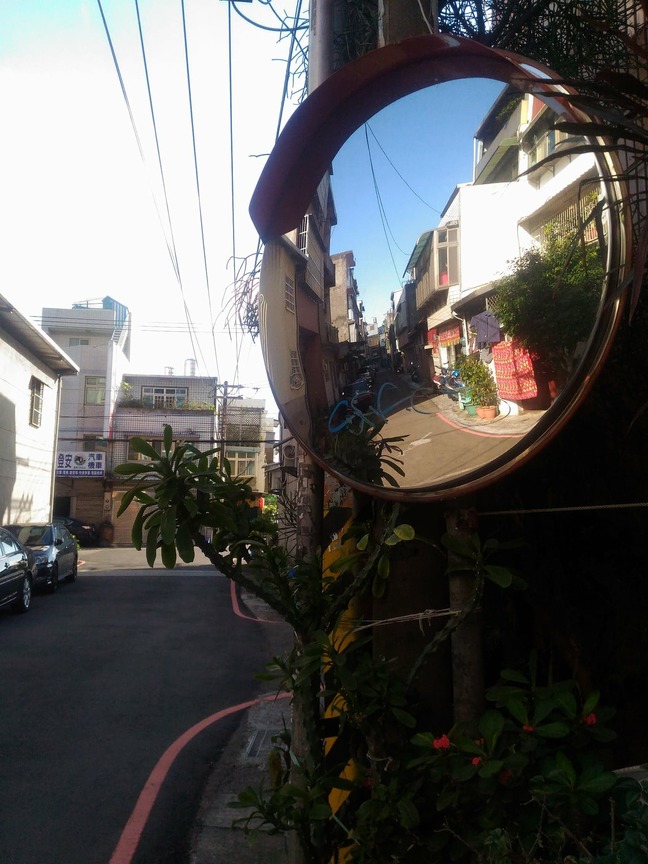 道路反射鏡的回憶