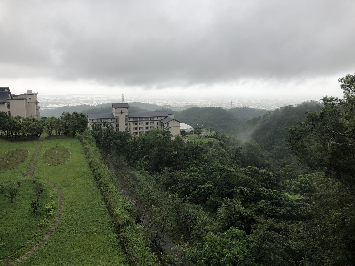 宜蘭 佛光大學景色