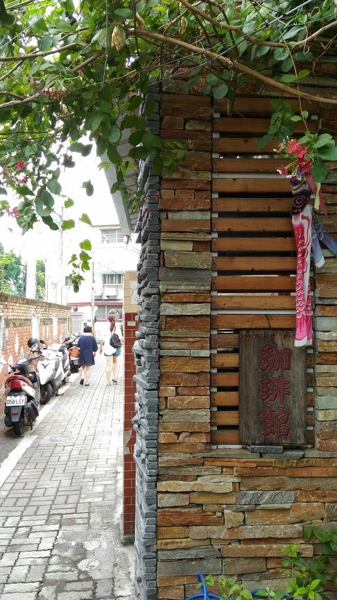 巷弄中的咖啡館