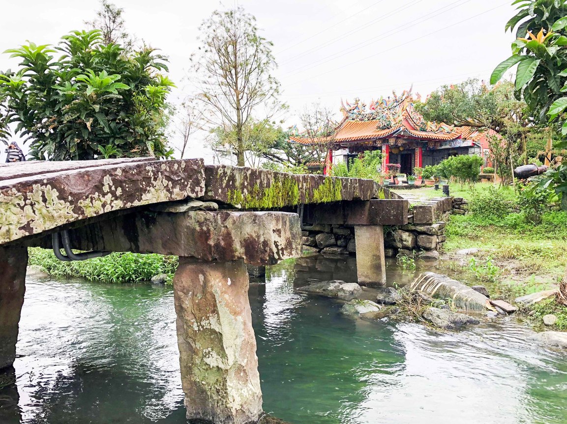 武暖石板橋