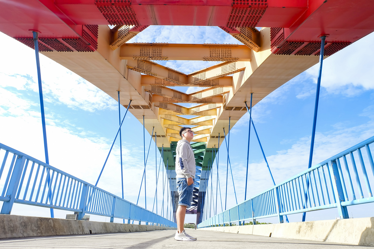 台灣。彩虹。綿延