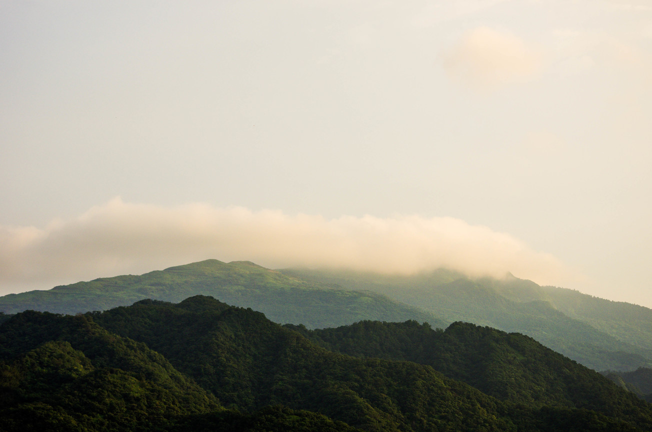 山巒