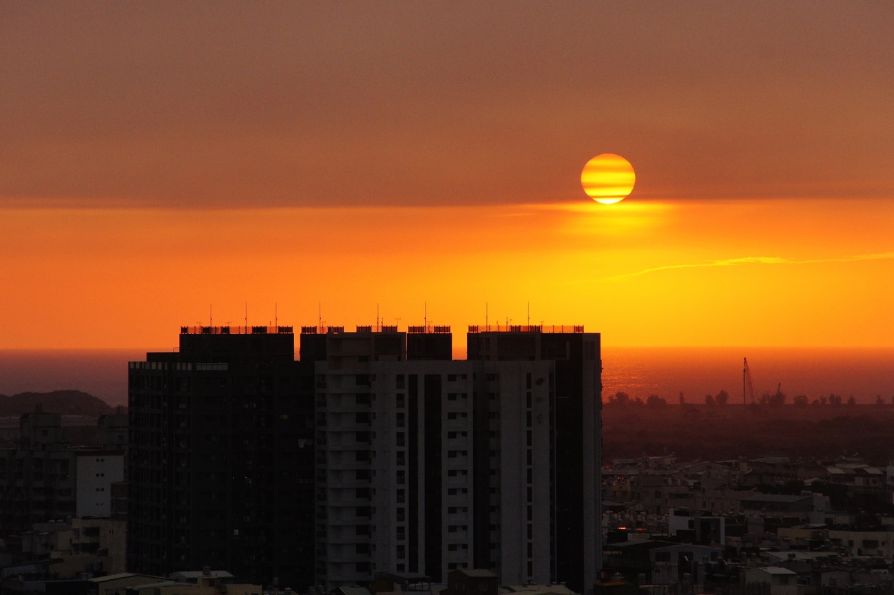 夕陽無限好只是近黃昏