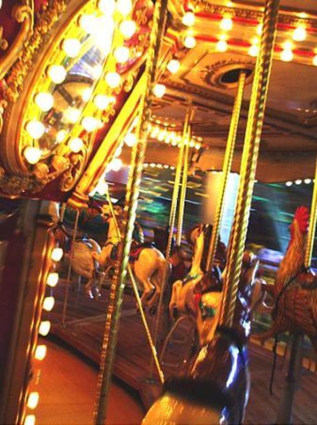 旋轉馬車
