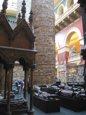 V&A