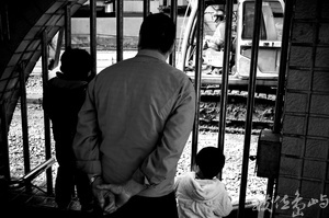 基隆˙一個人記念鄭桑溪之旅